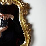 Vintage Rococo wall mirror, gold, Italy, circa 1950-1970, wood and gilded stucco.