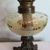 Kerosene lamp in bronze and enamelled glass