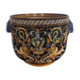 Gien pot mask Renaissance decorations