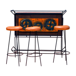 Bar et tabourets de belarti