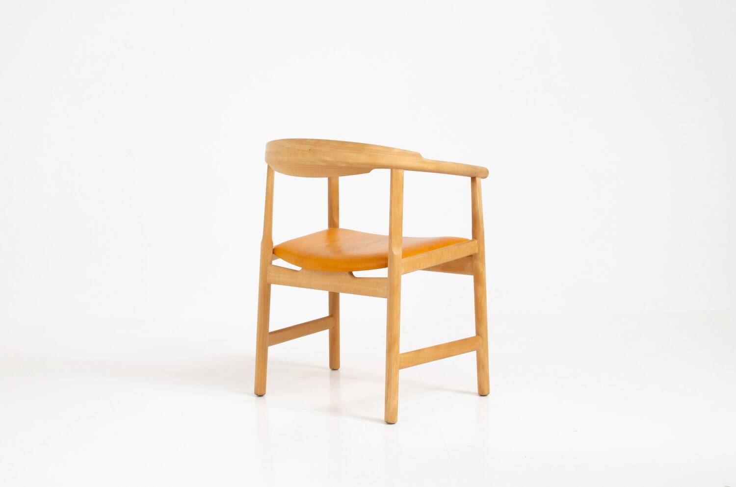 Fauteuil PP208 de Hans Wegner pour PP Møbler (Danemark, années 1970).