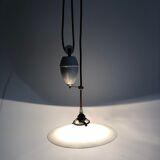 Suspension rises and falls in opaline