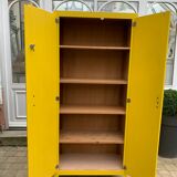 Yellow Parisian wardrobe