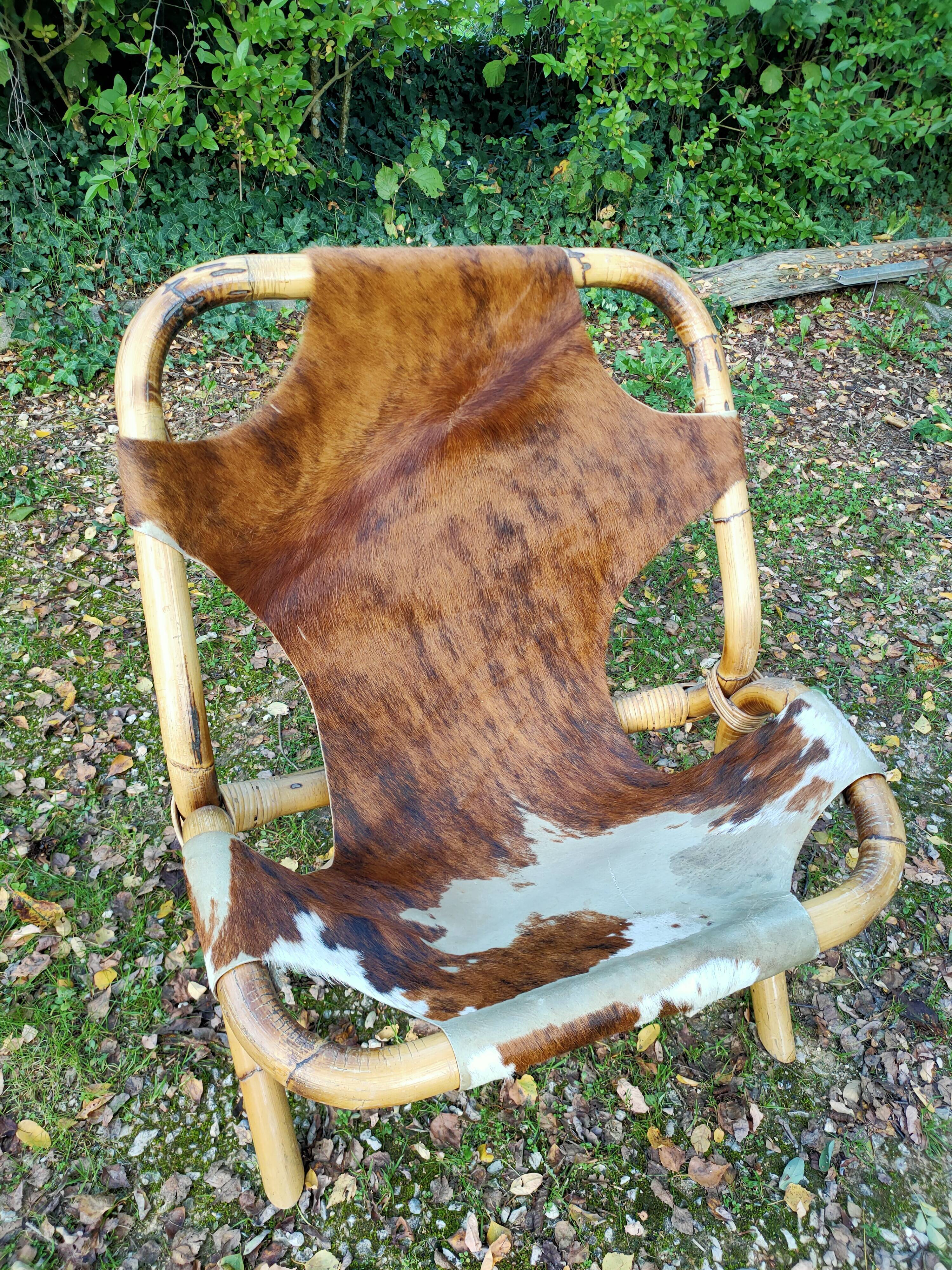 Fauteuil en peau et bambou