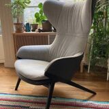 Bicolour armchair P22 Cassina designed by Patrick Norguet