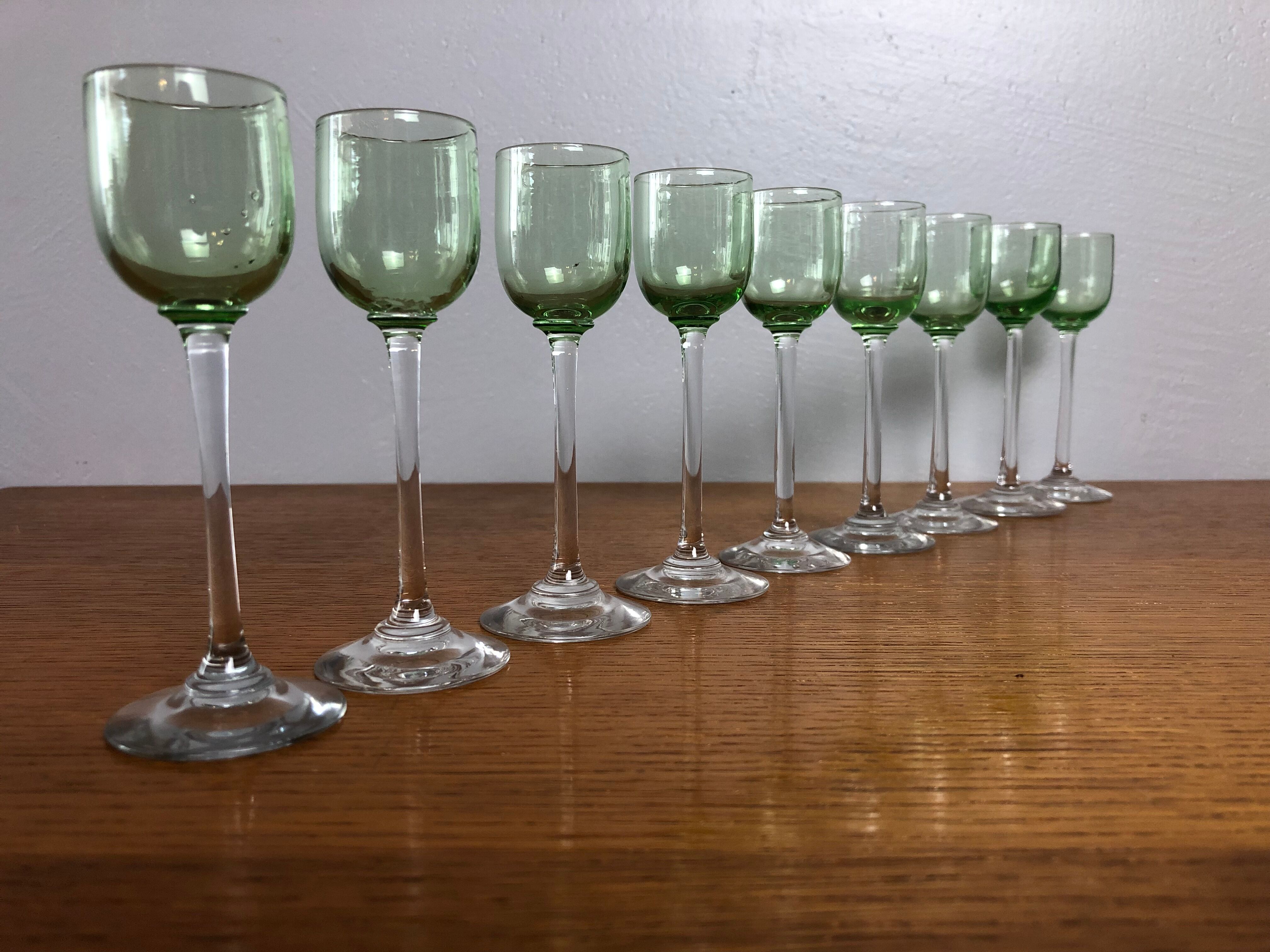 9 liquor glasses early xx th