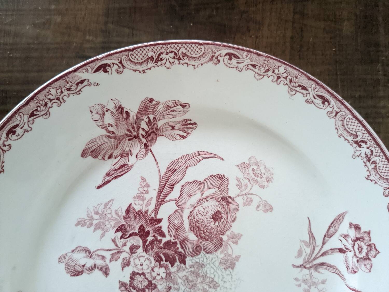 Fontanges Sarreguemines dish