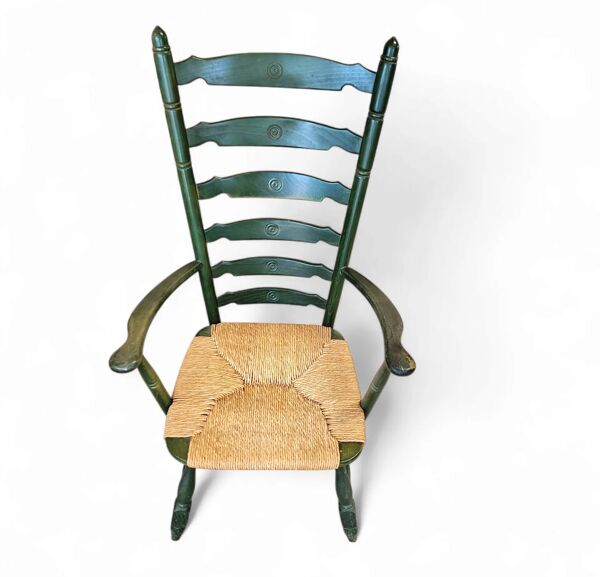 Fauteuil vintage en bois vert transparent / siège en jonc / chaise échelle à dossier haut