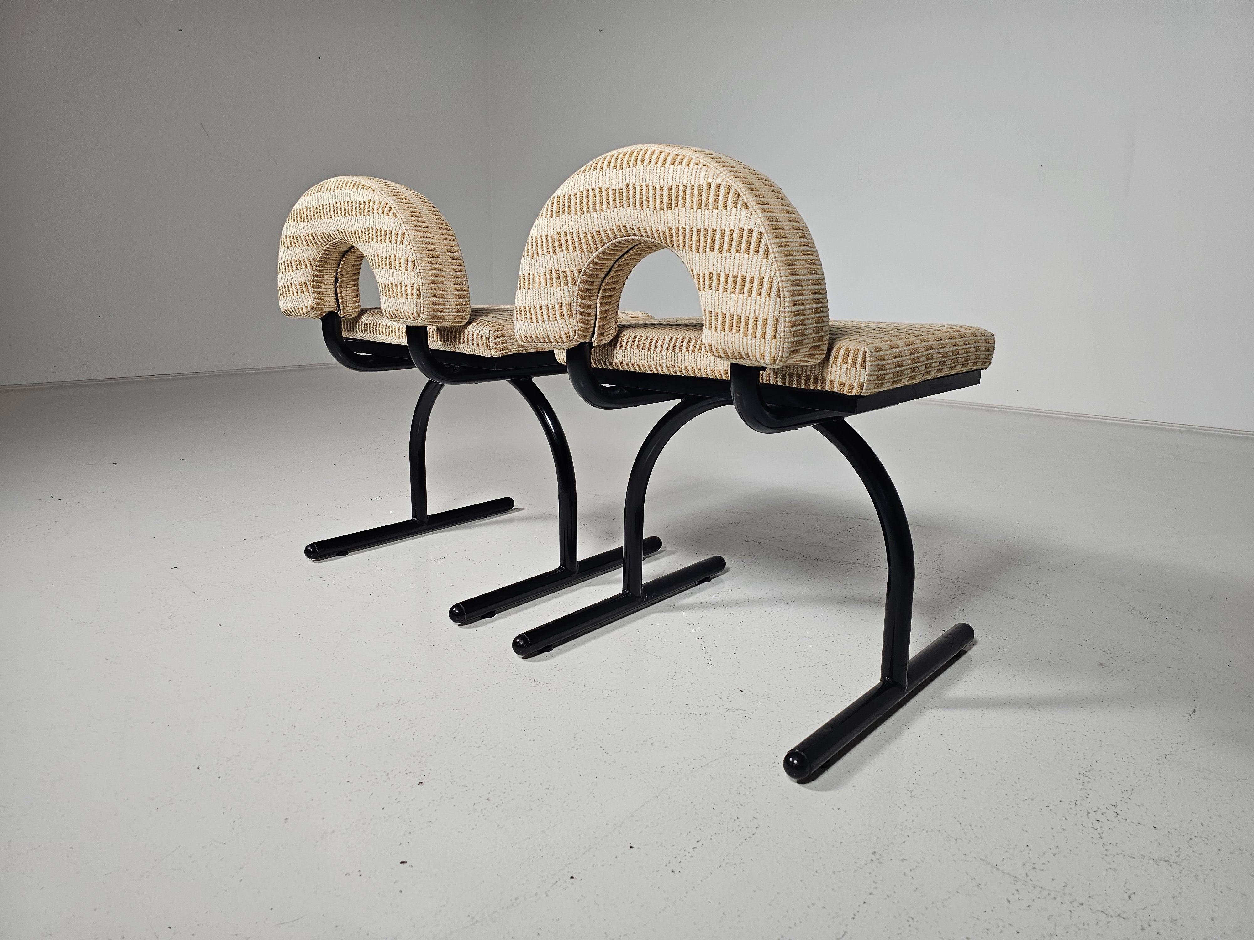Set of 2 chairs, Italy 1980s.