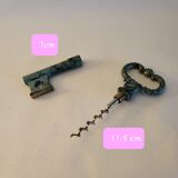 Key corkscrew