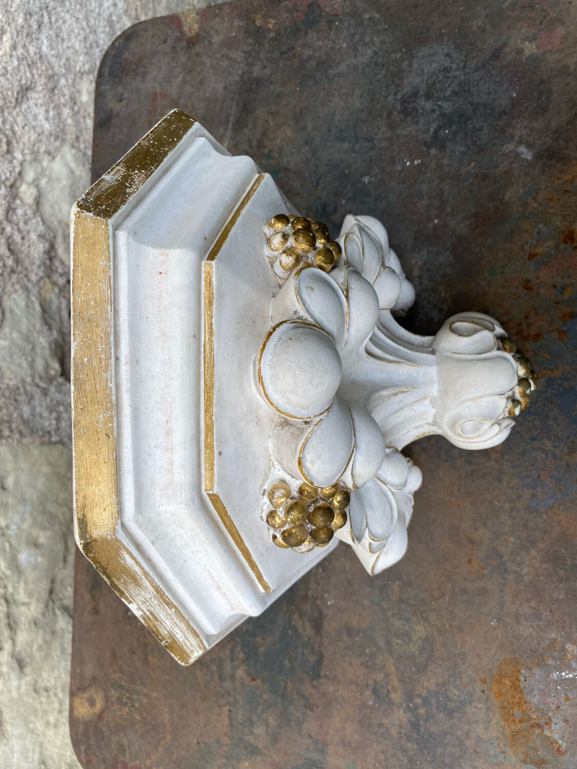 Gold wall lamp console