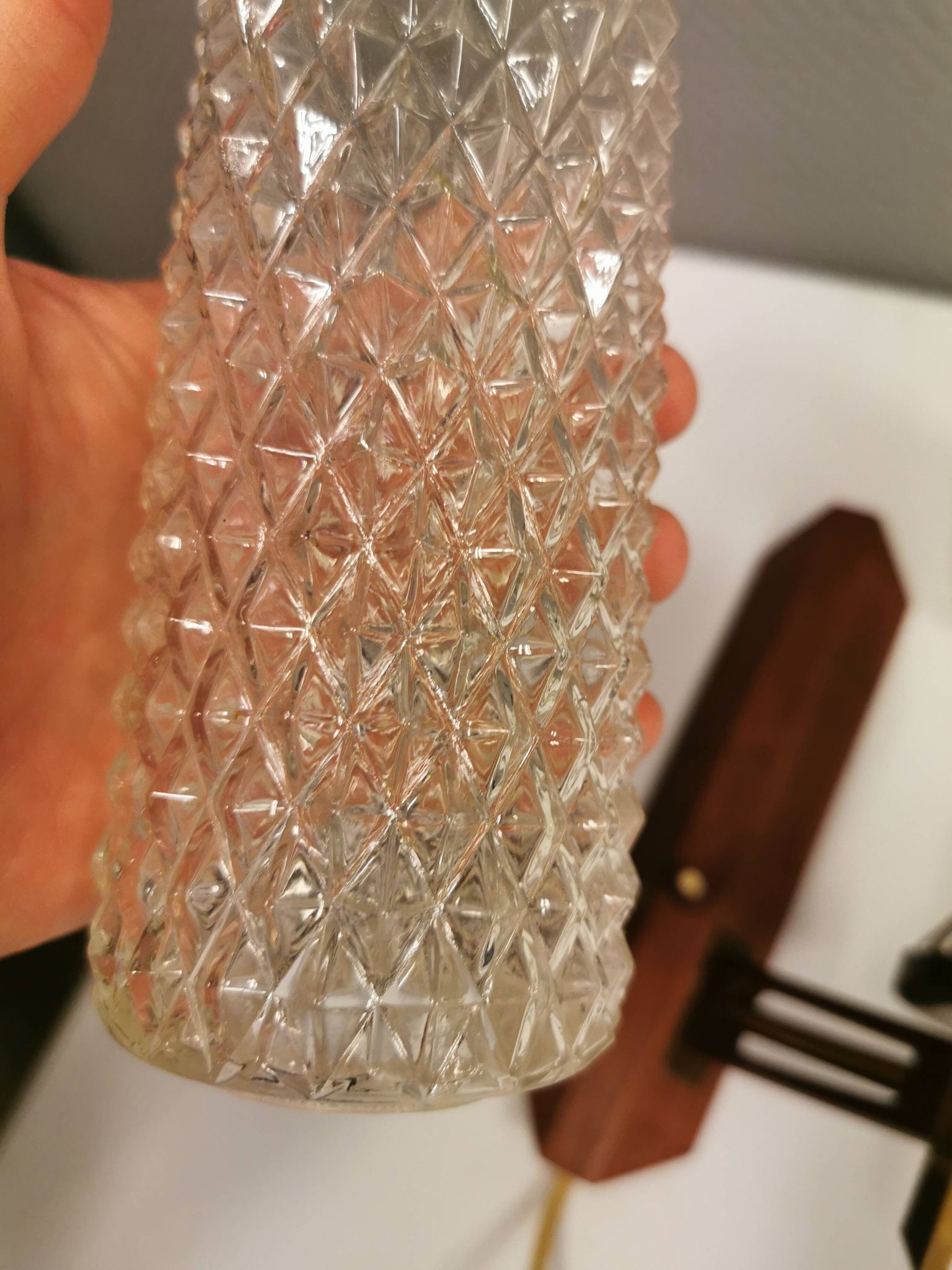 Applique danoise double en teck, laiton et verre cristal.