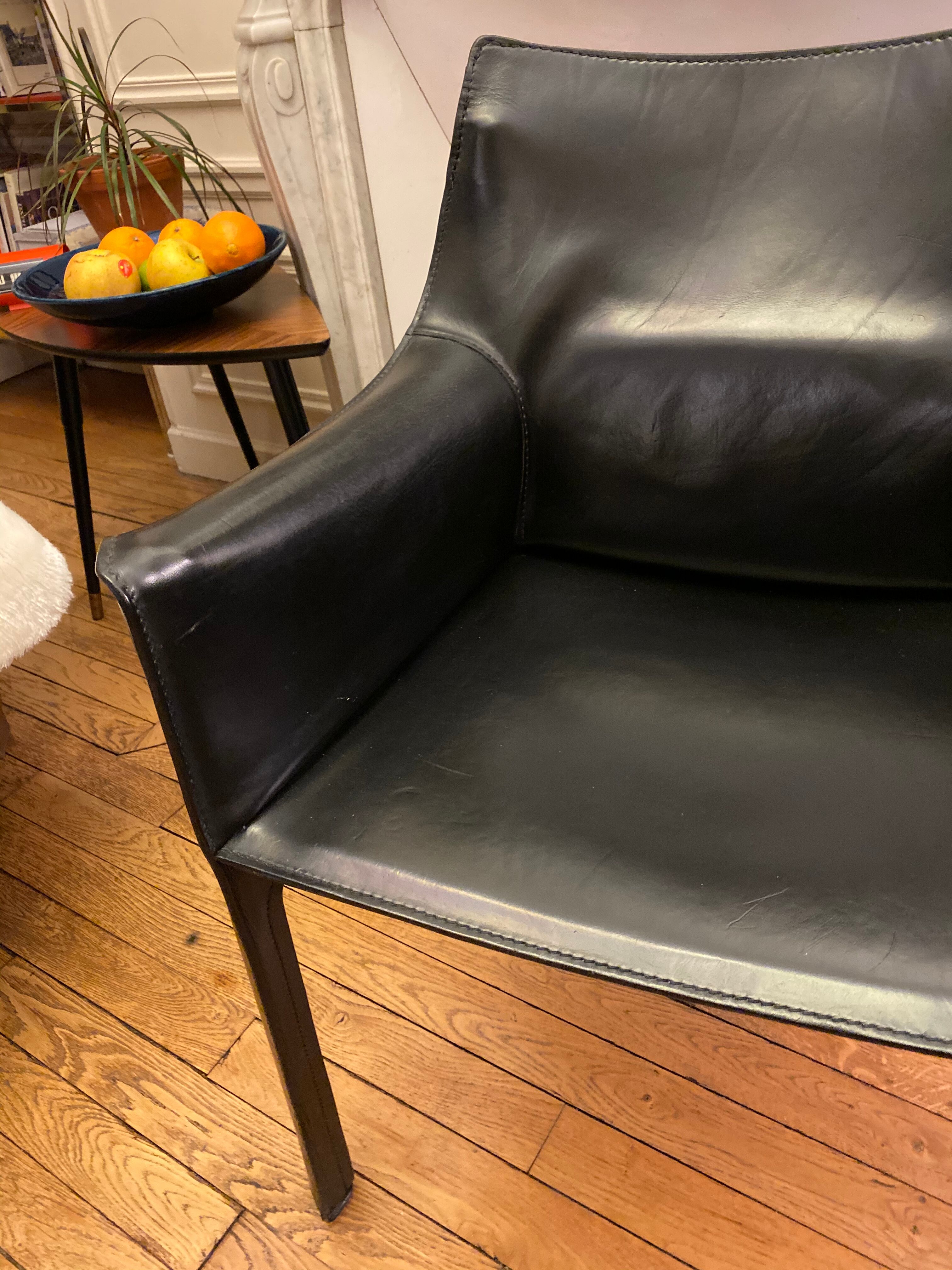 Cassina 413 Cab armchair