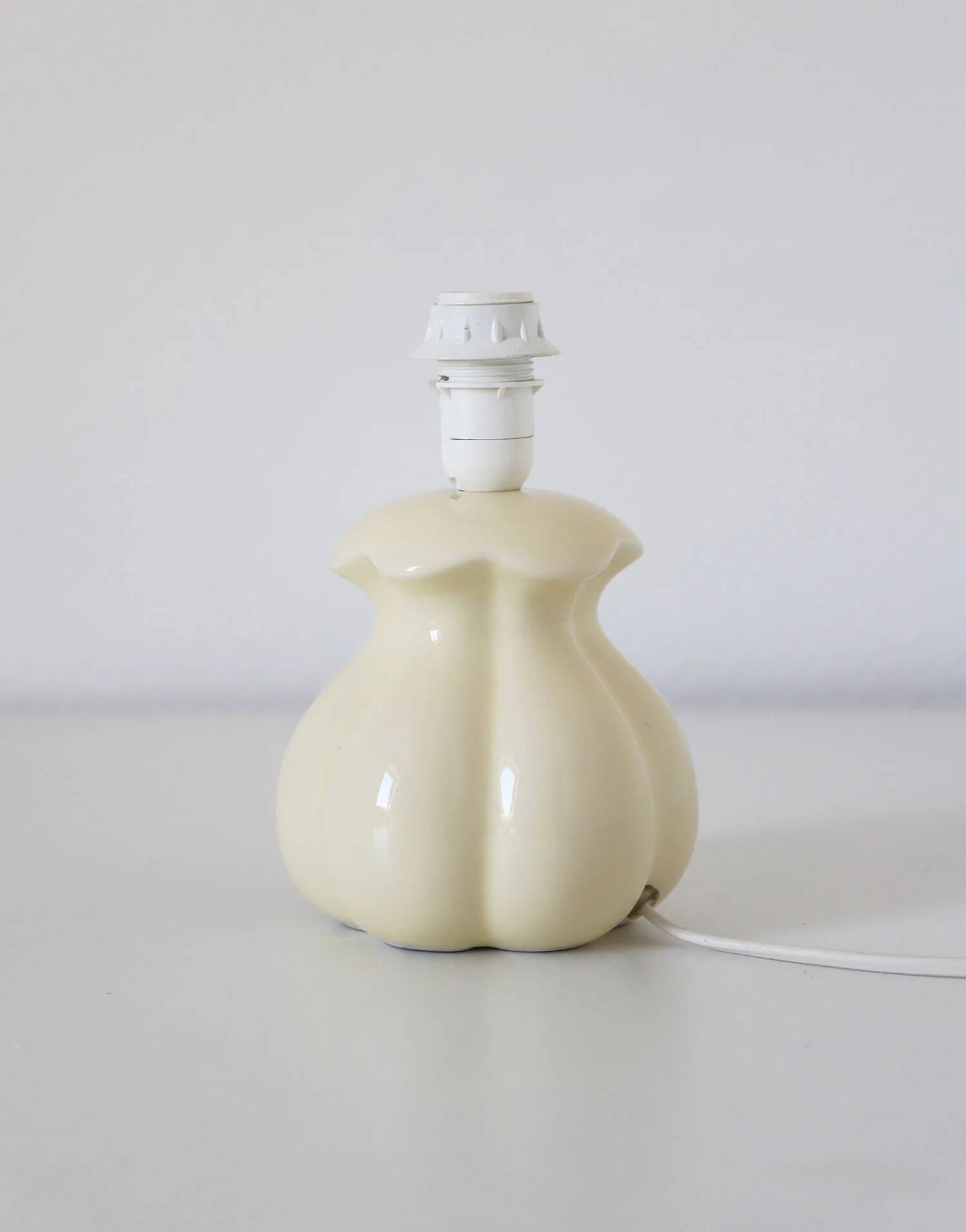 Vintage table lamp, ceramic base from the 70s and printed shade.