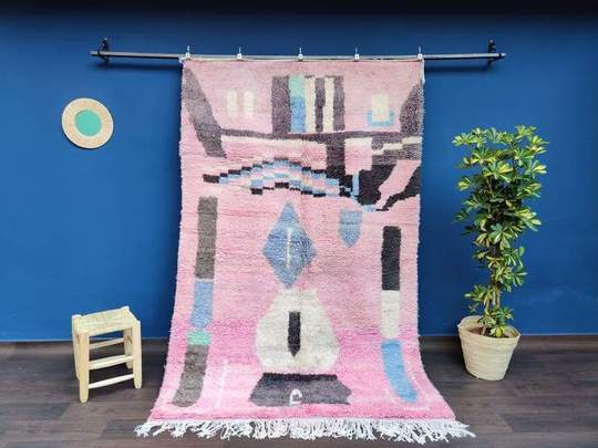 Vintage Berber carpet pink boujad 150 X 240 cm