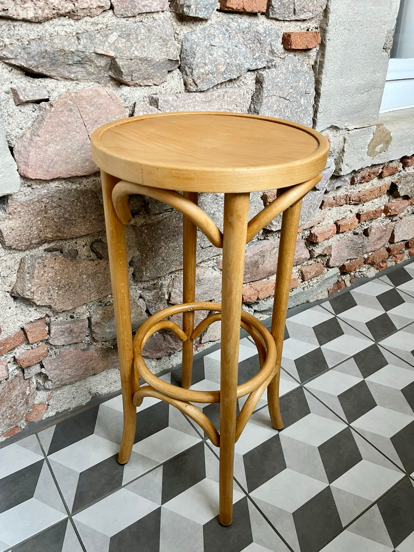 Tabouret bar haut bois courbé
