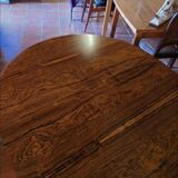 Scandinavian extendable table in rosewood from the 1960s, with 2 extensions.