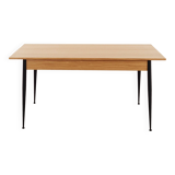 Oak table, Italian design, 1980s, manufacture: Italy