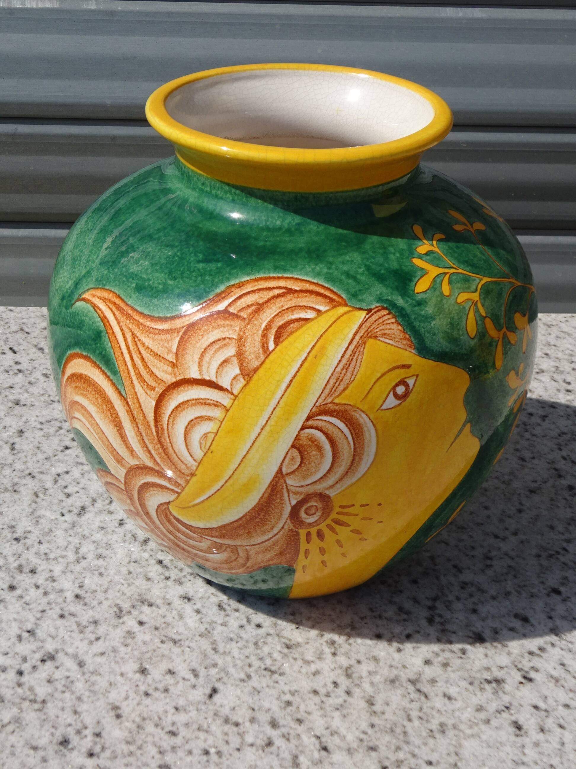 Ceramic lamp, vase and matching plate, Drimmer