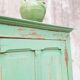 Armoire parisienne vintage