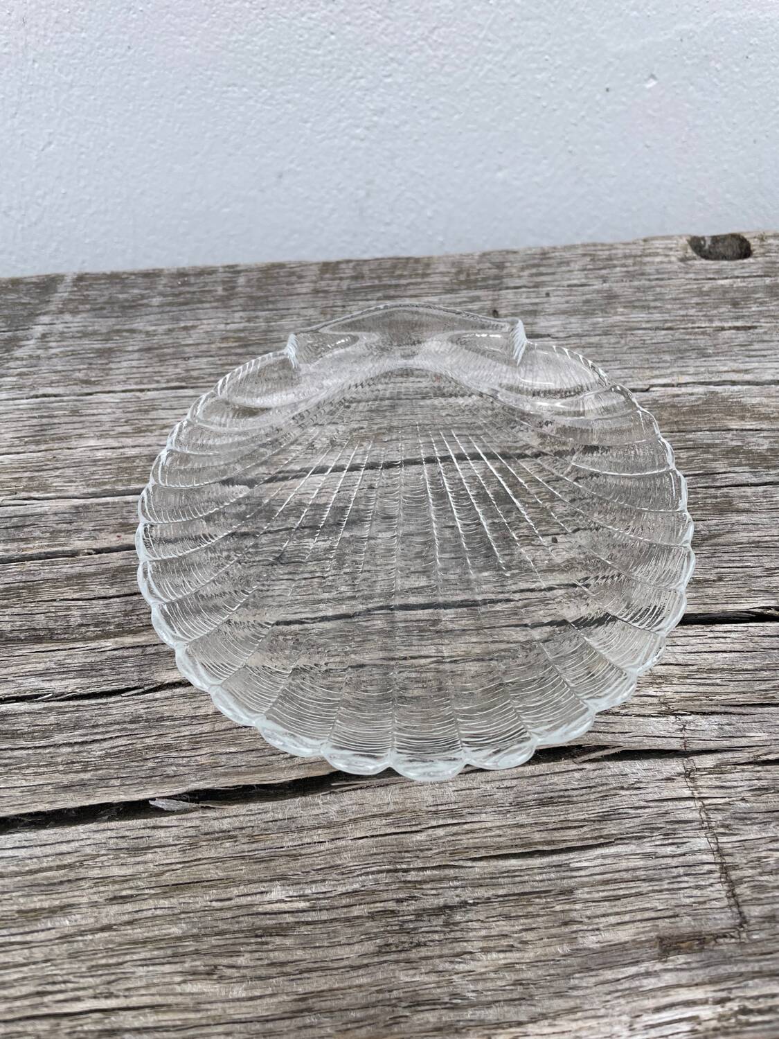 Vintage glass shell bowl