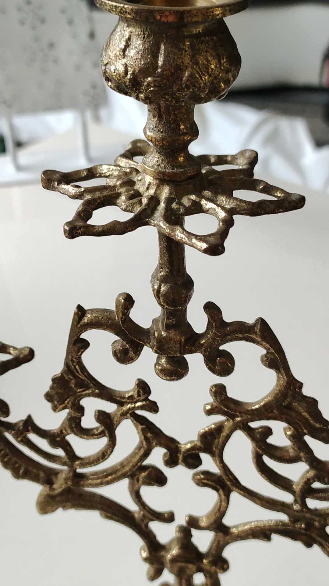 Elegant Antique Chandelier/Candelabra 3 fires in gilded patinated bronze. Baroque/Rococo/Shabby chic style