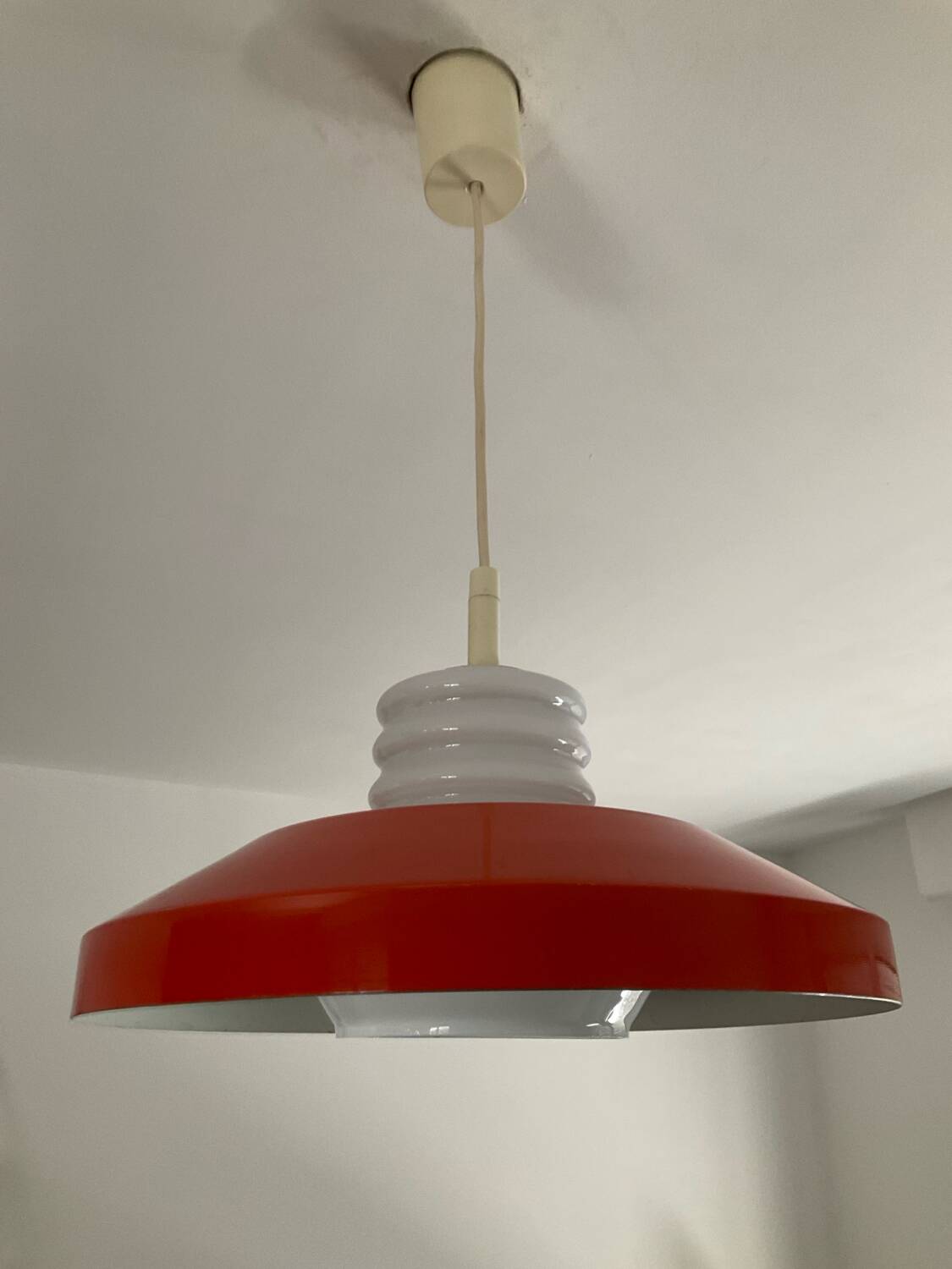 Scandinavian suspension from the 60s-70s.