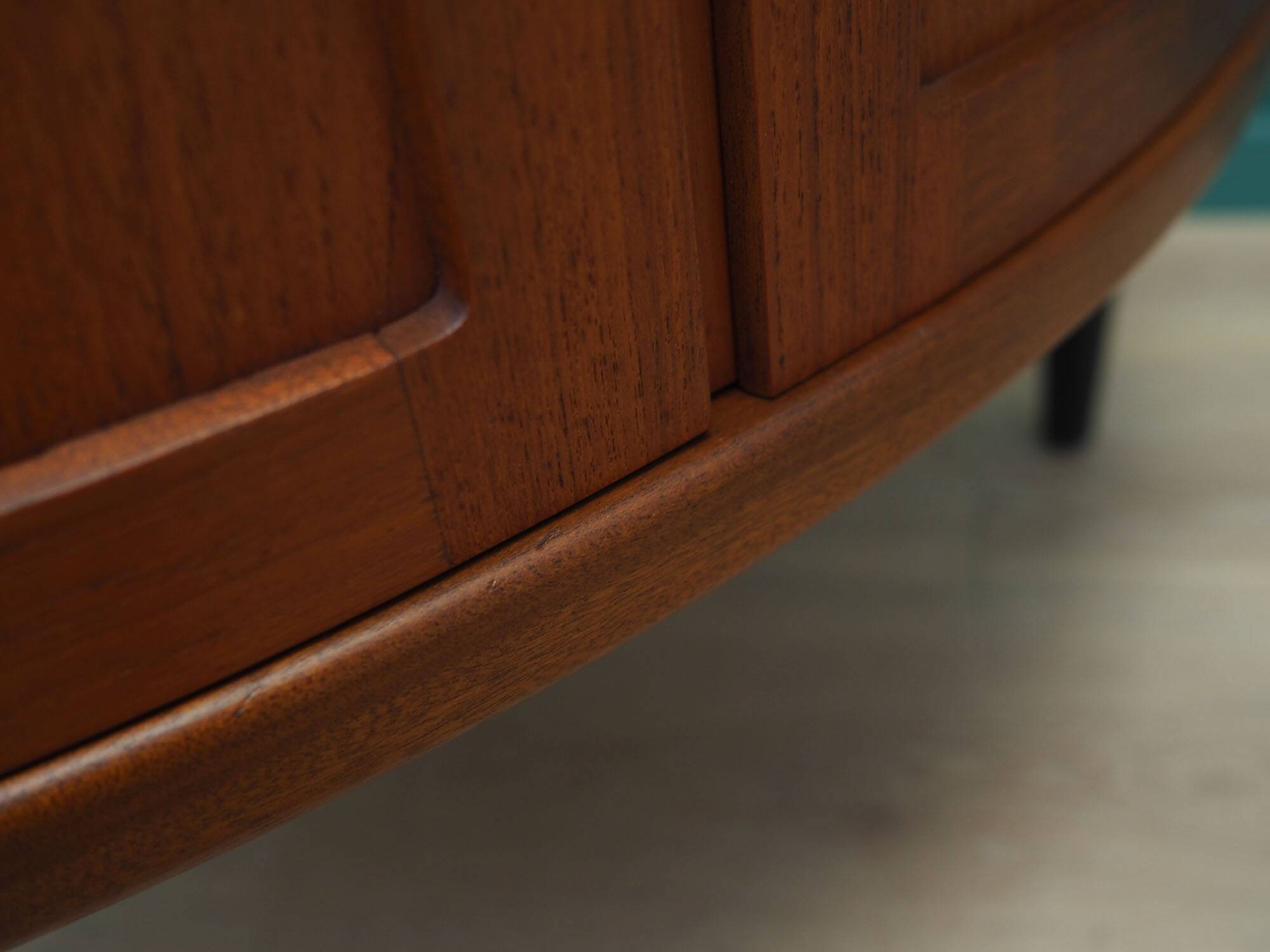 Corner cabinet in mahogany, Danish design, 1970s, production: Denmark