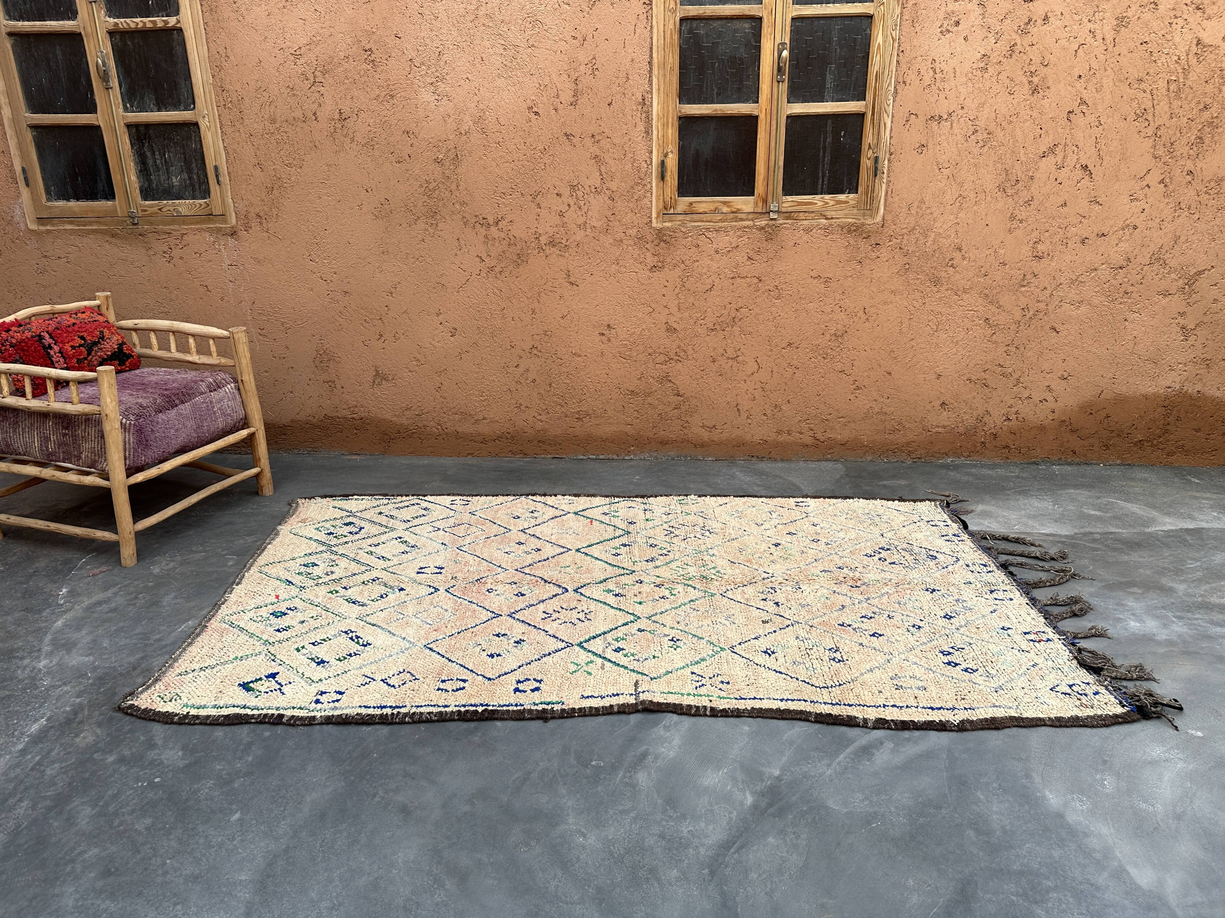 Moroccan carpet - 142 x 256 cm