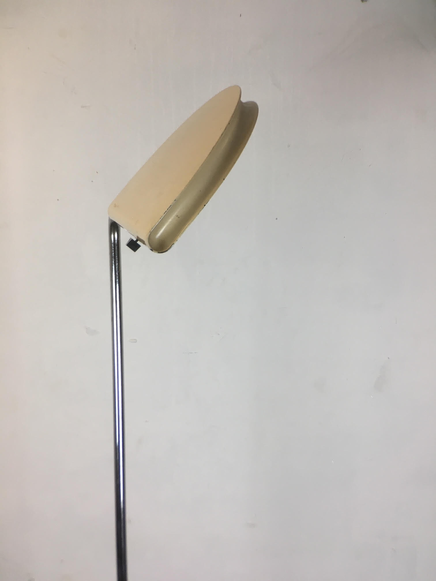 Halogen lamppost Bruno Gecchelin model Mezzaluna editor Skipper 1970