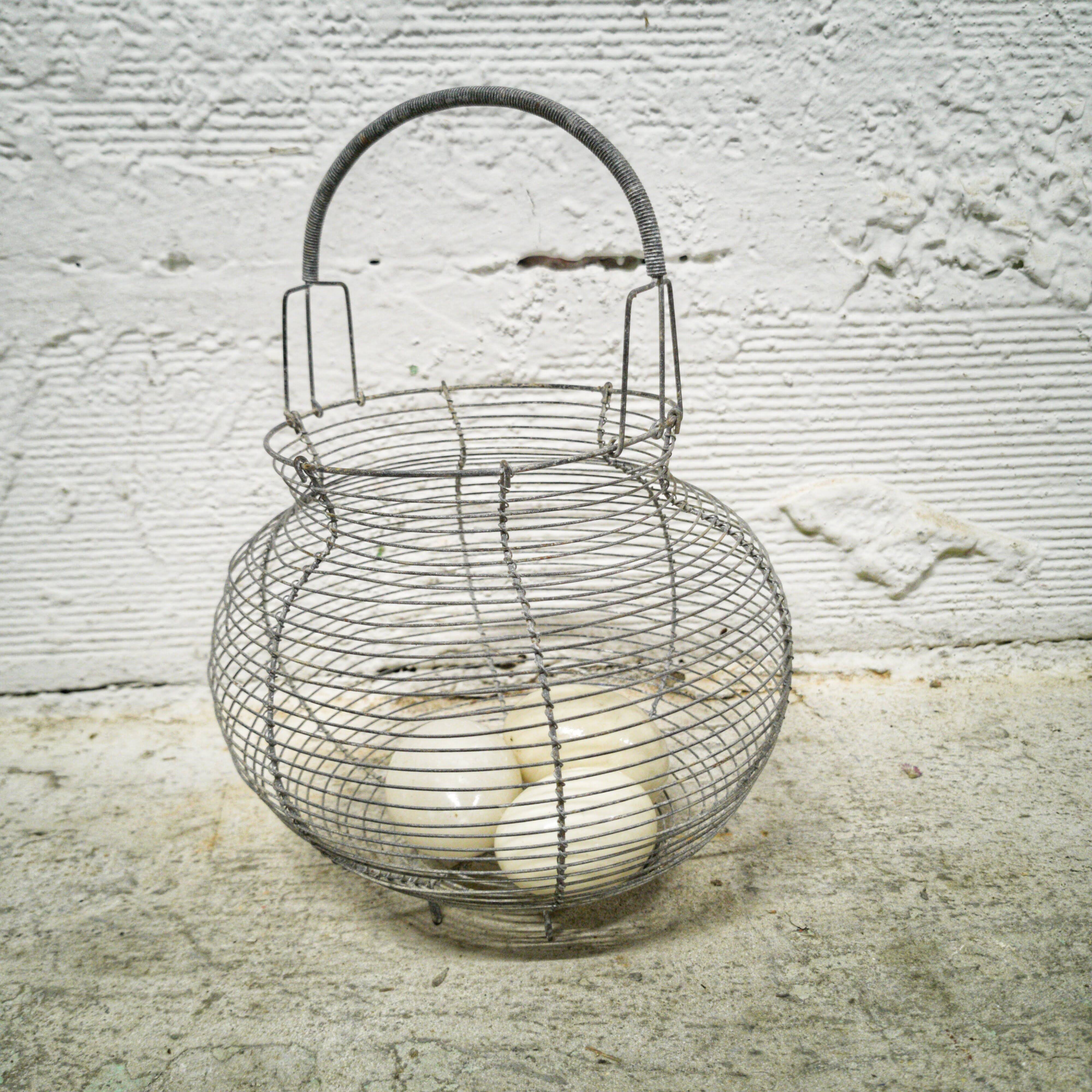 Wire basket