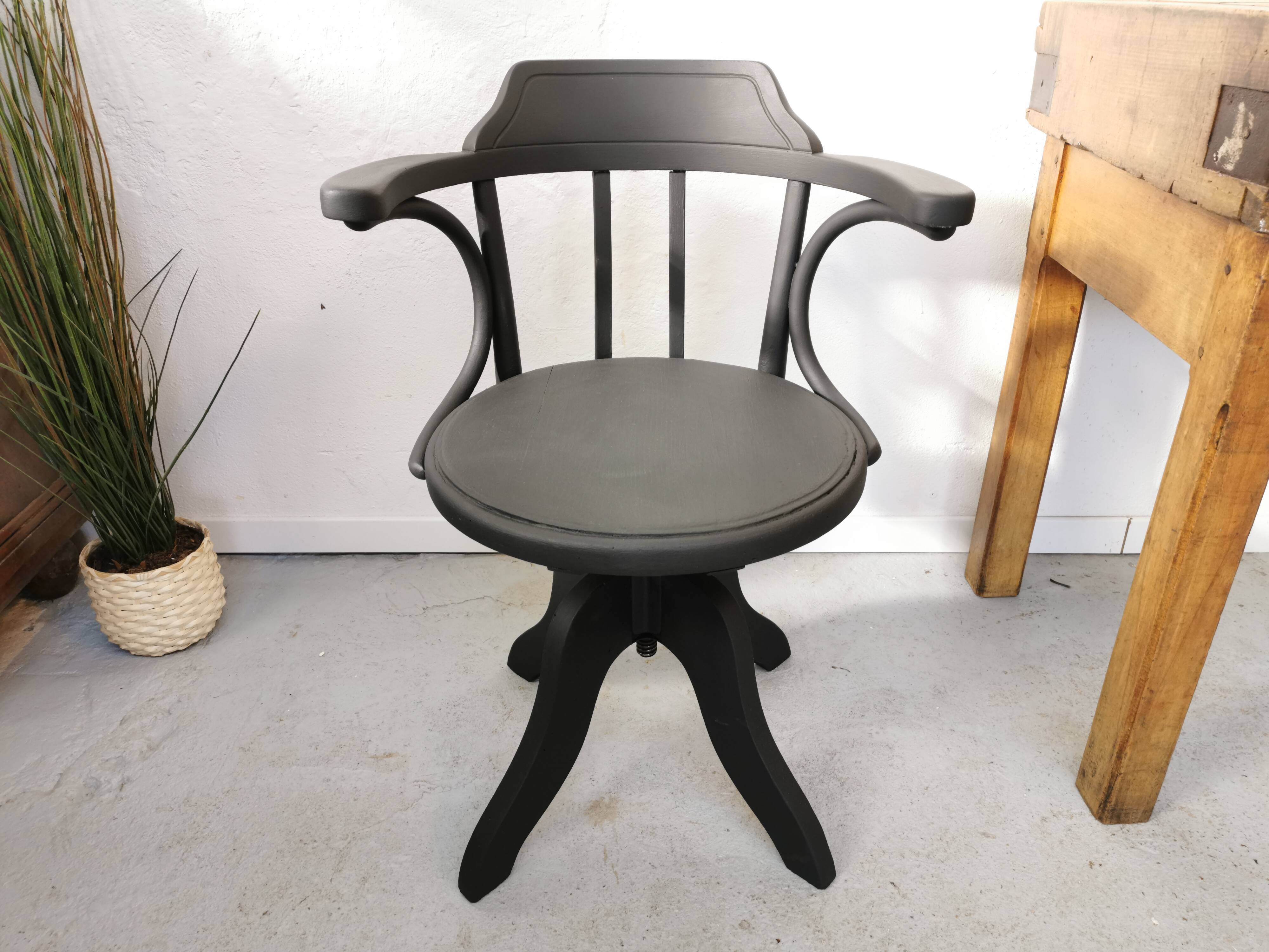 Vintage American armchair 1950