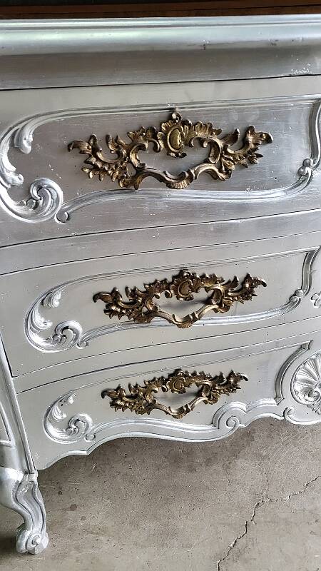 Commode style louis XV argente 3 tiroirs