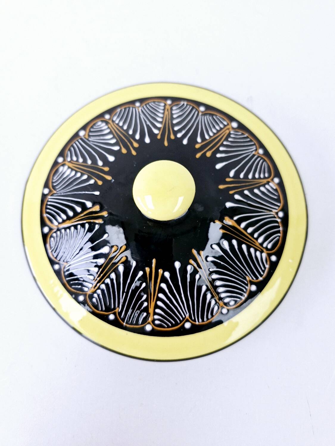Large Breton Bowl HB Quimper Beaded Black And Yellow Earthenware Lid Handle