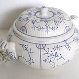 Boch La Louvière soup tureen / vegetable dish, Copenhague model