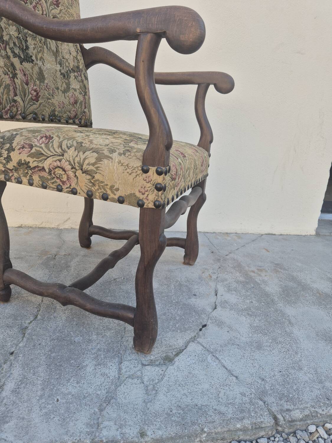 Louis XIII style armchair in walnut