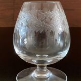 Suite de 4 verres à cognac en cristal soufflés et taillés