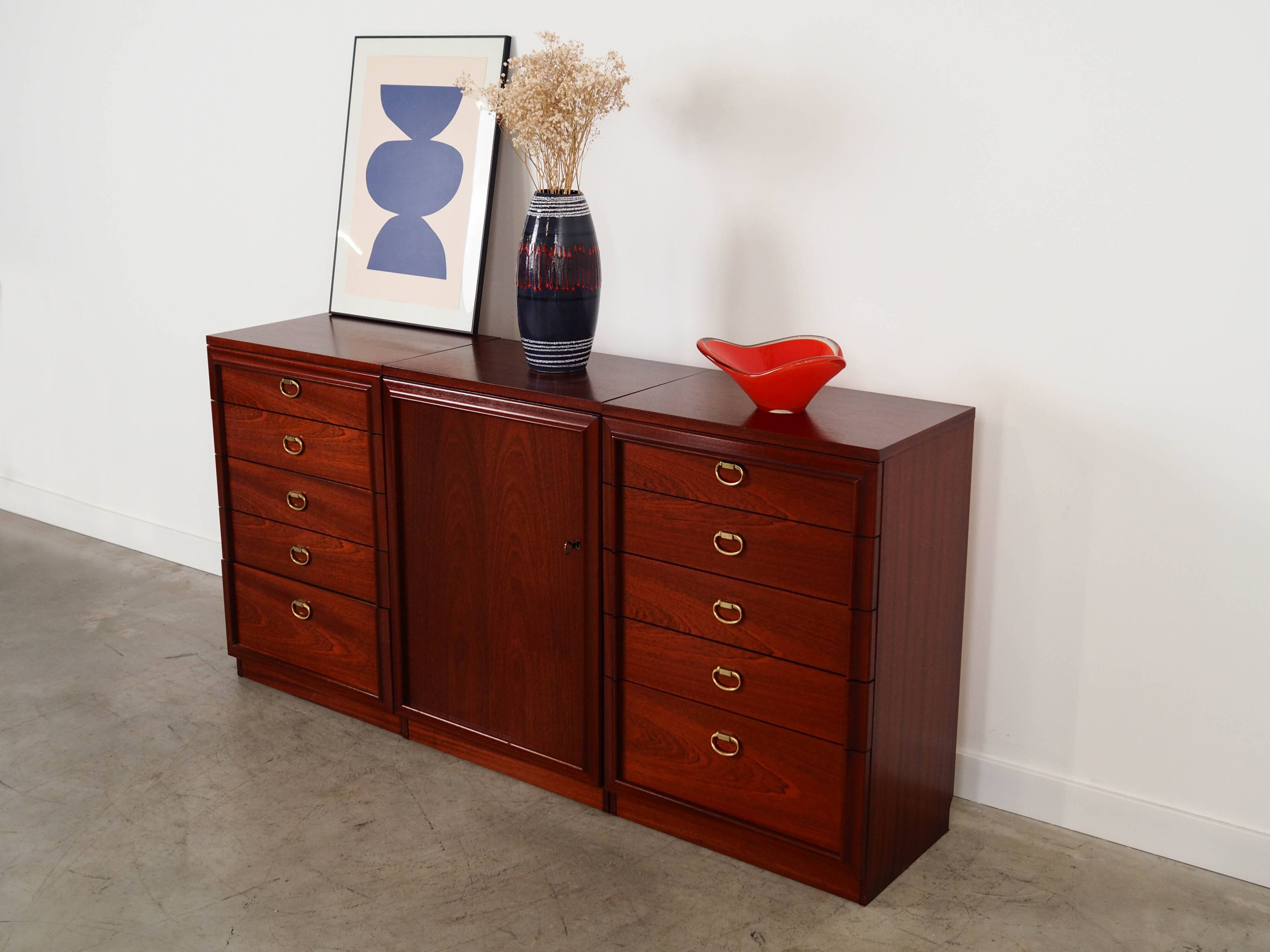 Commode en acajou, design danois, années 1980, fabrication : Danemark