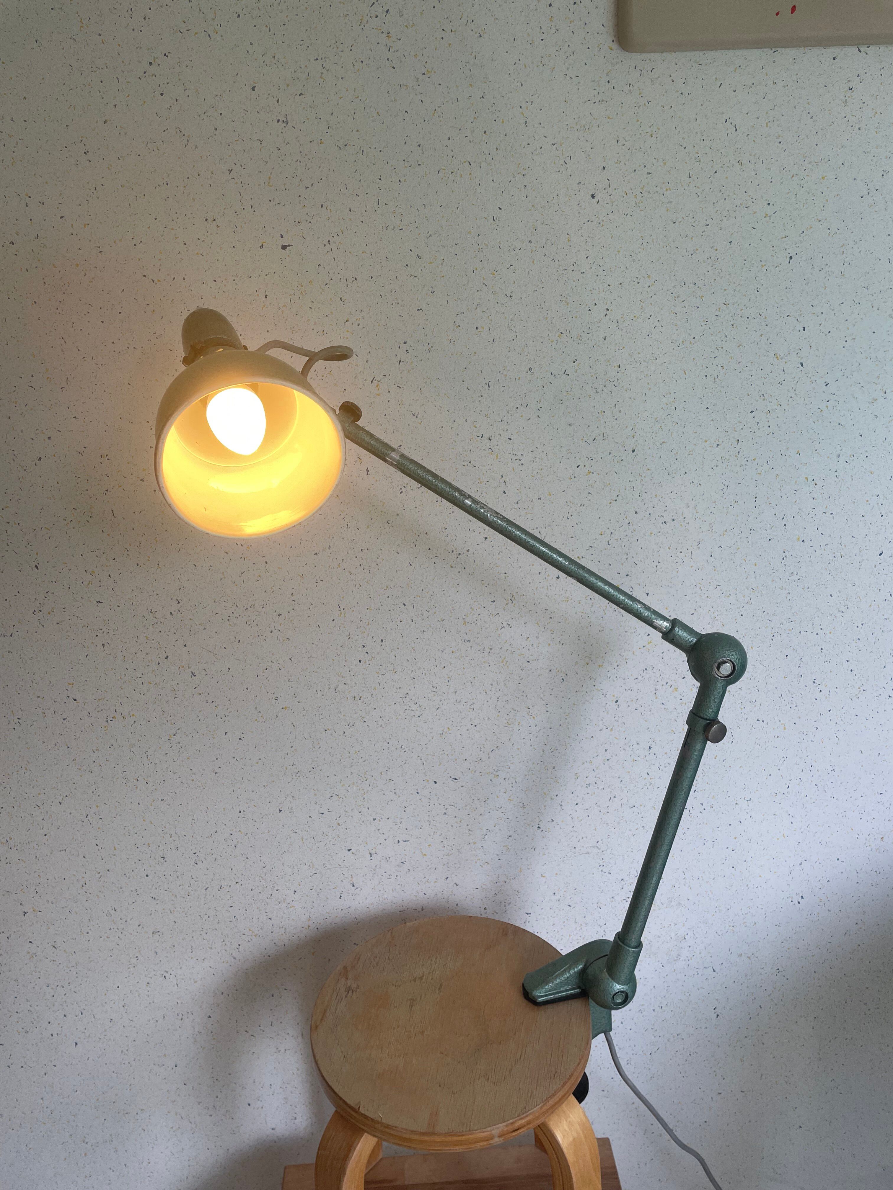 Lampe industrielle LUMINA