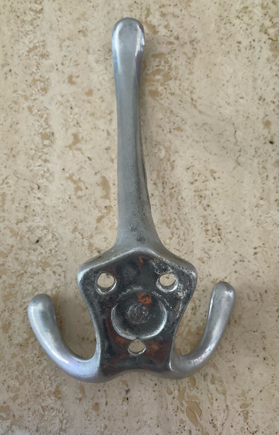 Series of 3 hooks from the 50s-60s in cast aluminum