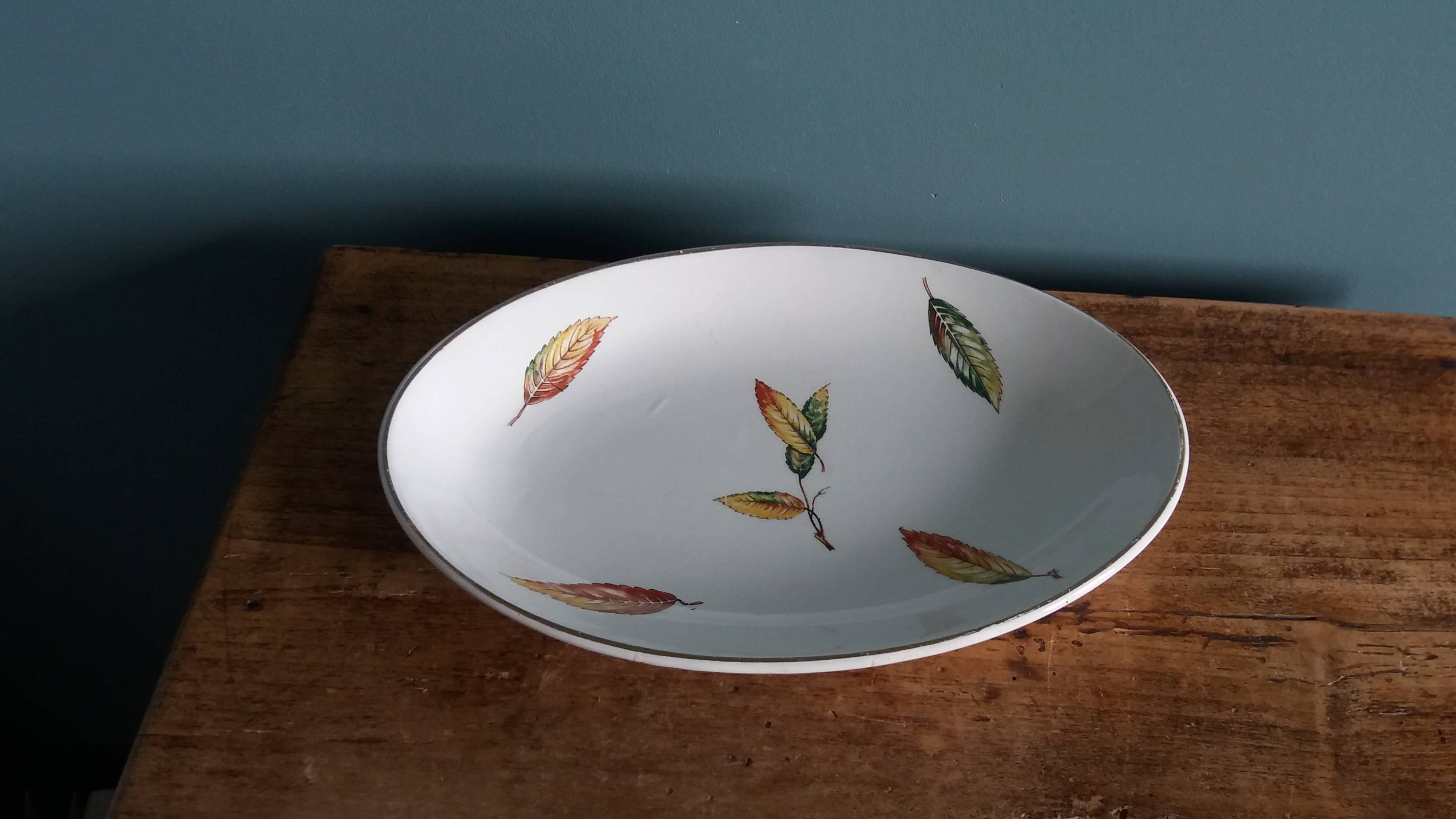 Digoin Sarreguemines bowl decoration La Fontaine