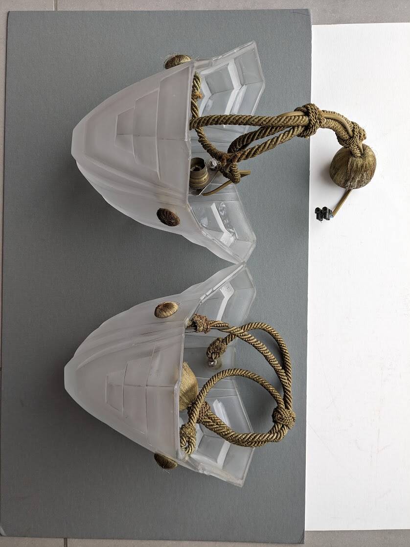 Degué art deco pendant lights