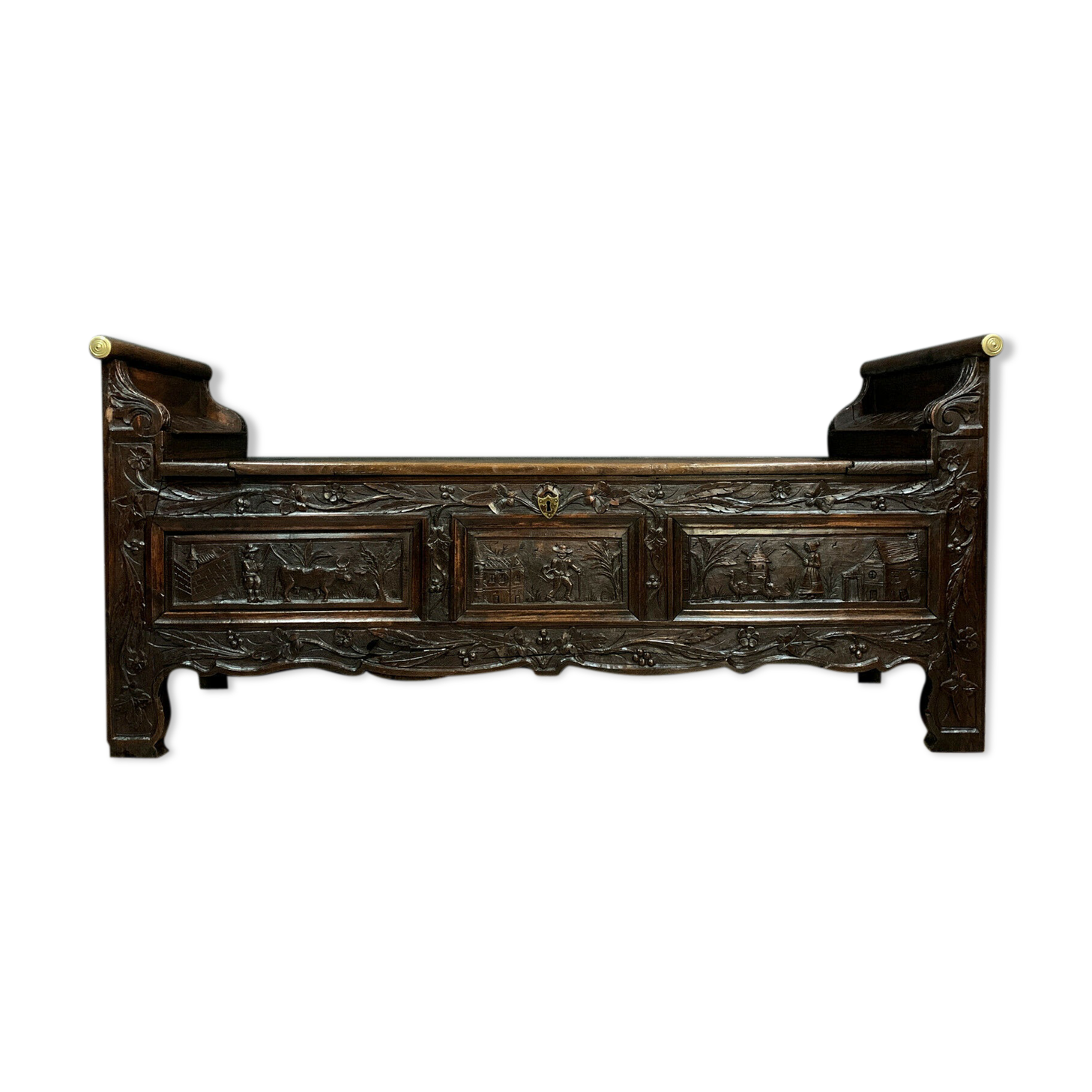 and very important box bench Breton 17th century solid wood