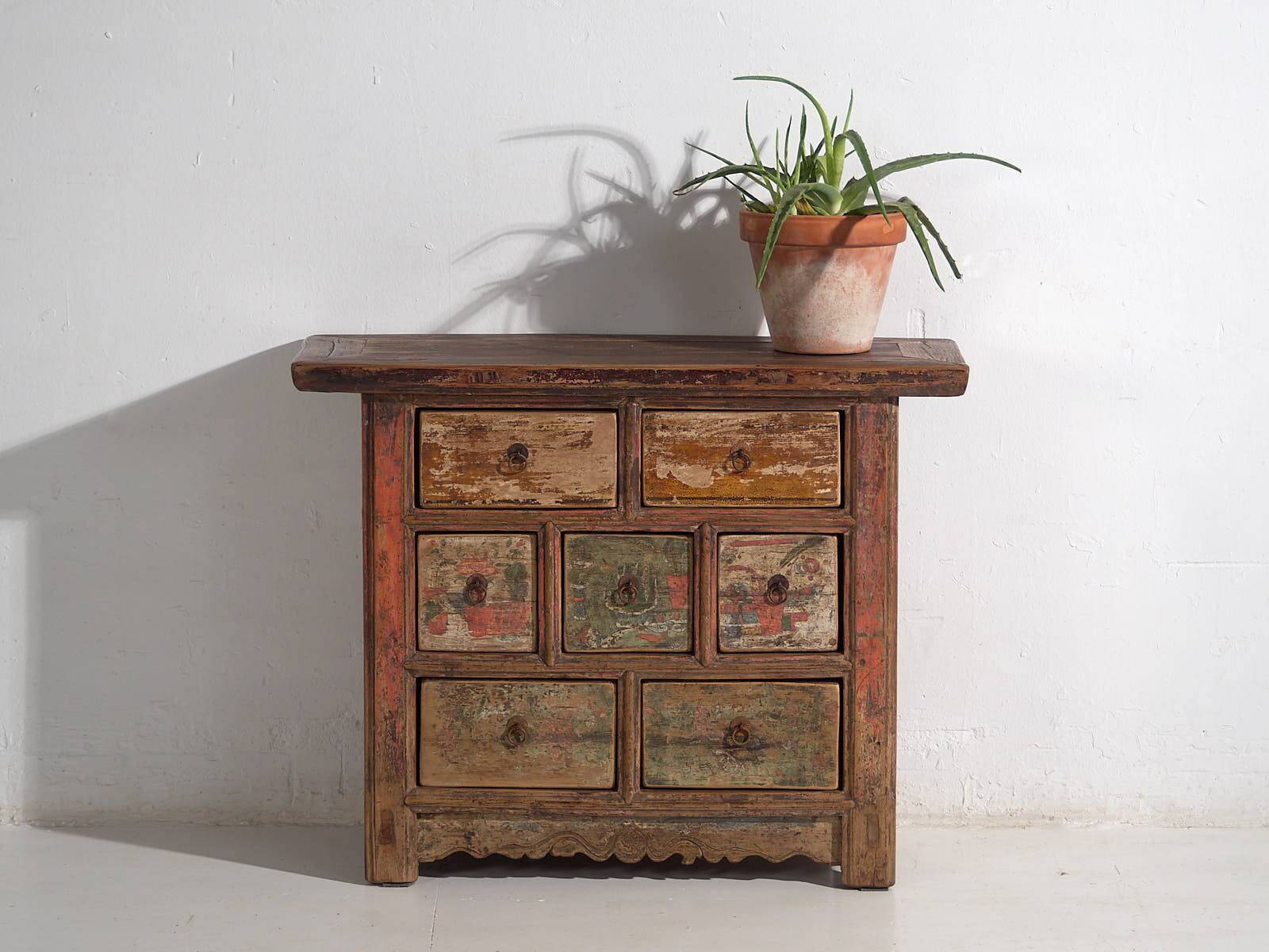 Buffet asiatique ancien (c.1900) #66