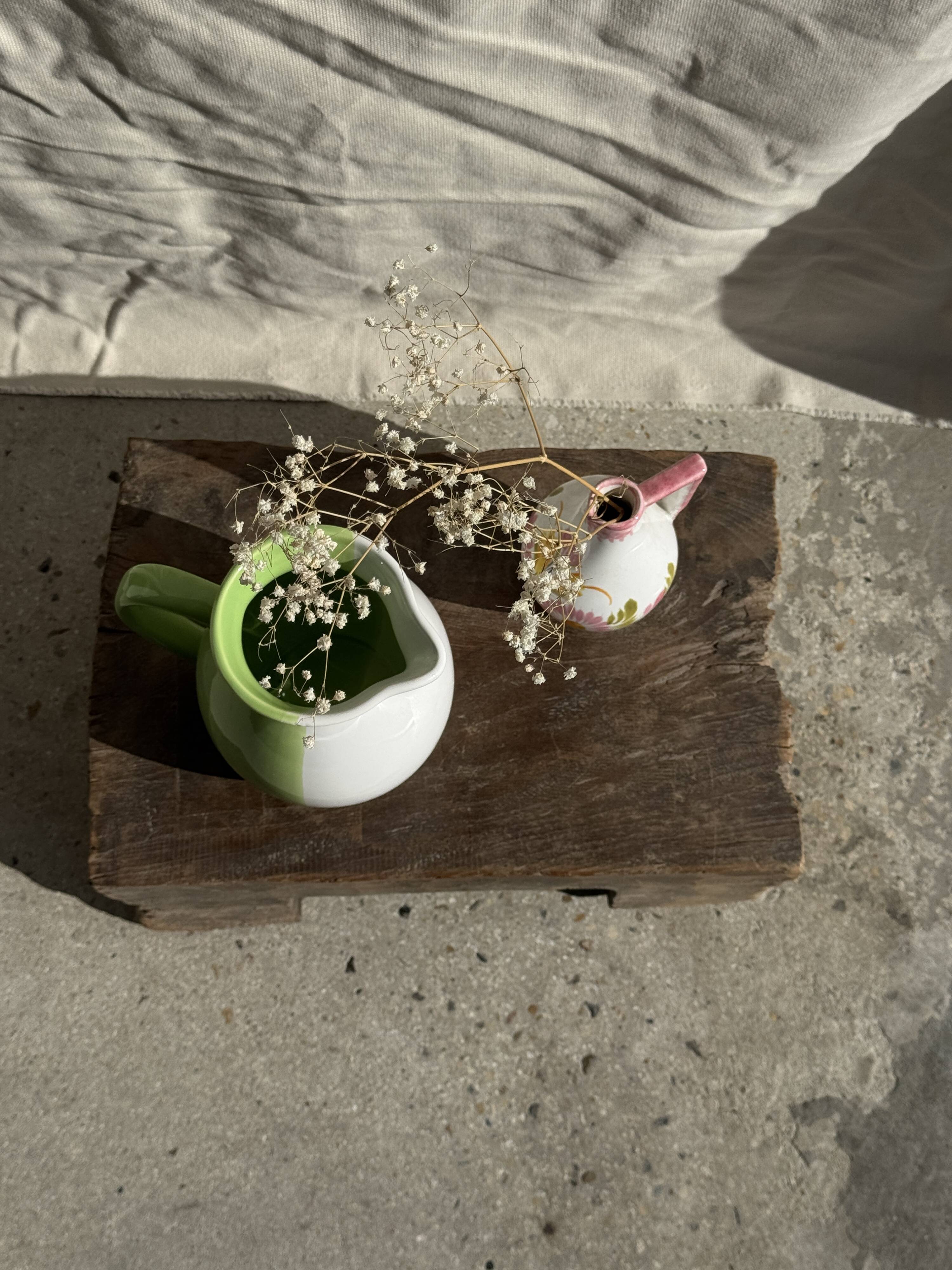 Mini vase with stylised flowers in green and yellow roses, H15.5.