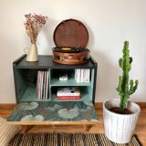 Storage cabinet