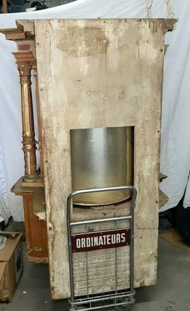 Superb early 19th century church tabernacle in gilded stuccoed wood