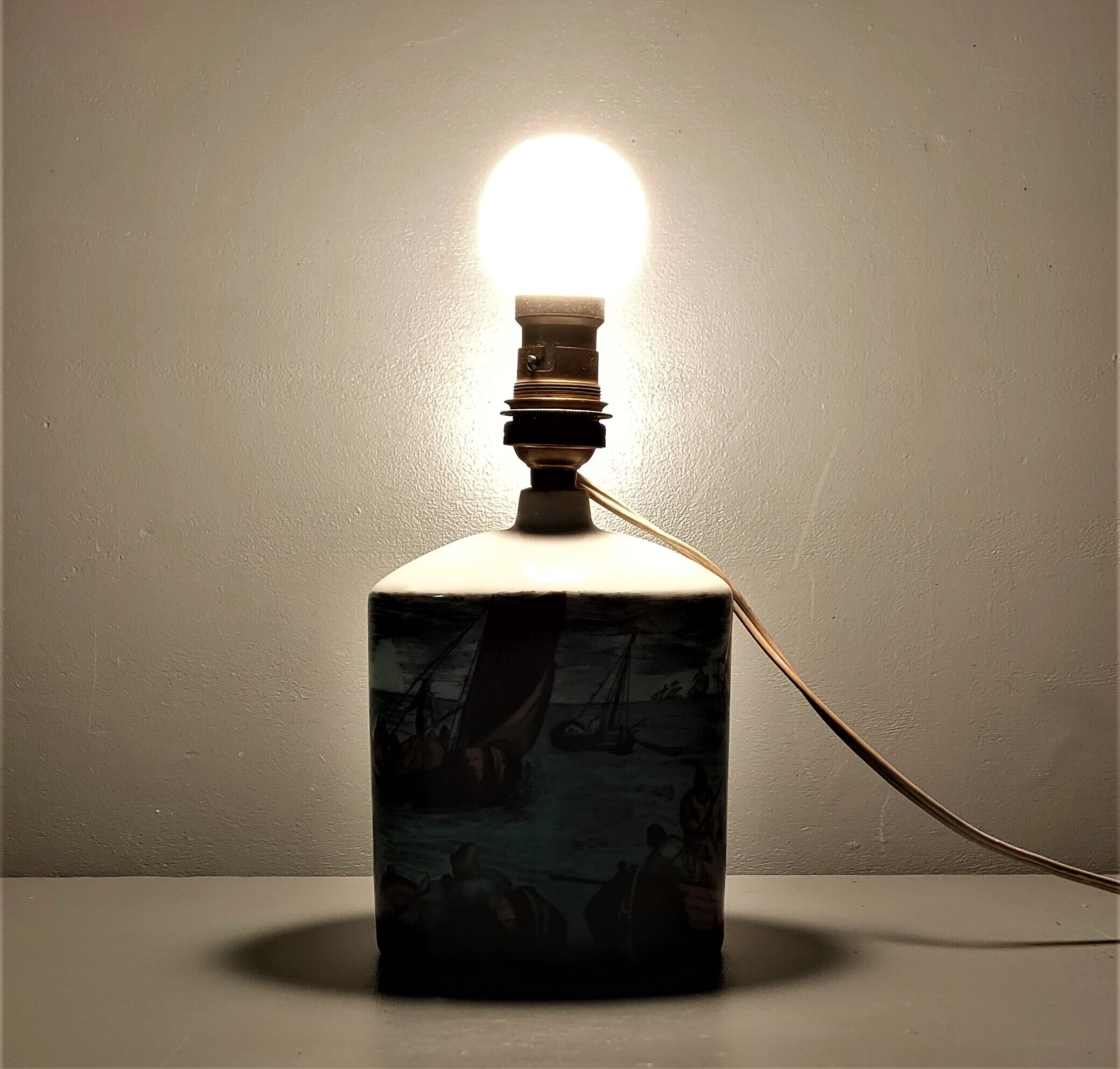 Vintage Florentine Ceramic Bedside Lamp Foot ~ 60s