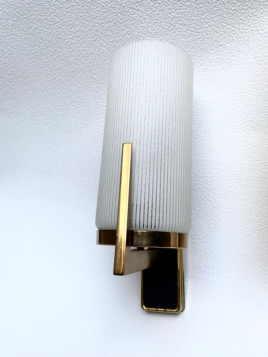 Wall sconces