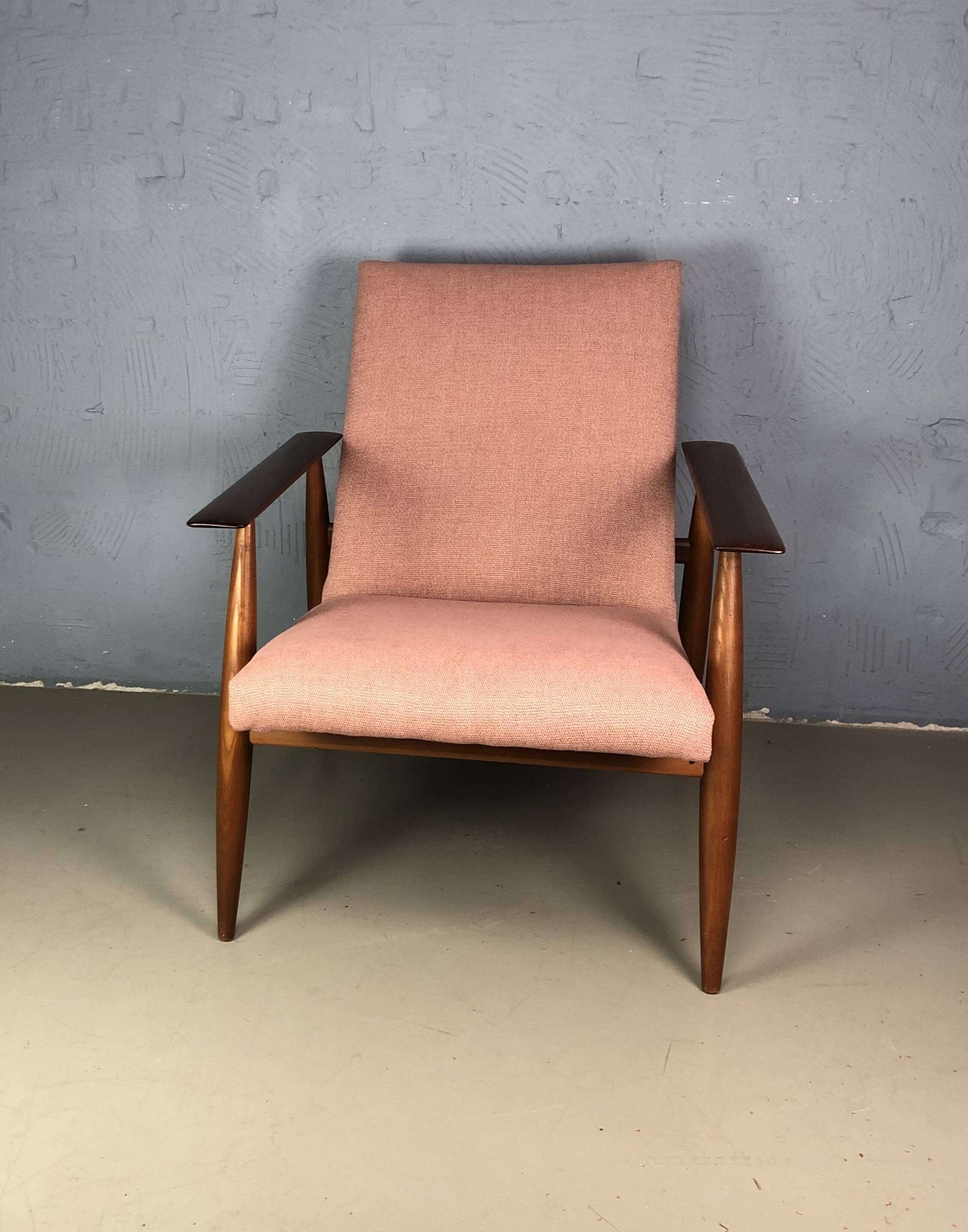 Scandinavische fauteuil